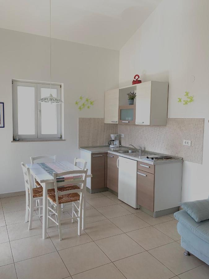 Apartments Happy Stay Center Baska Екстер'єр фото